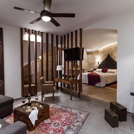 Utopia Luxury Suites - Old Town Rhodes City Exteriör bild