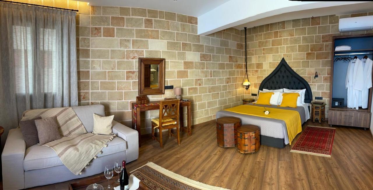 Utopia Luxury Suites - Old Town Rhodes City Exteriör bild