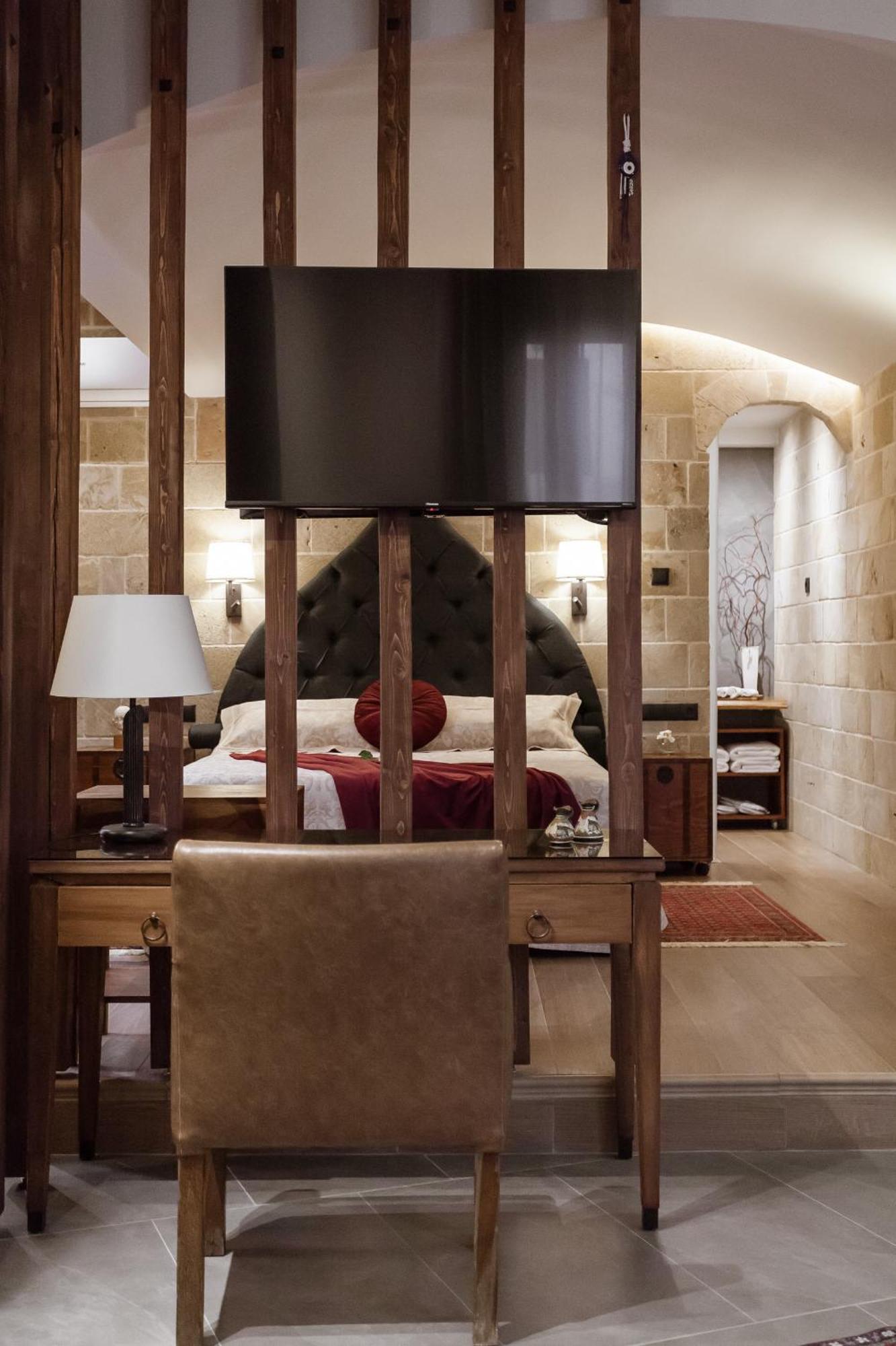 Utopia Luxury Suites - Old Town Rhodes City Exteriör bild