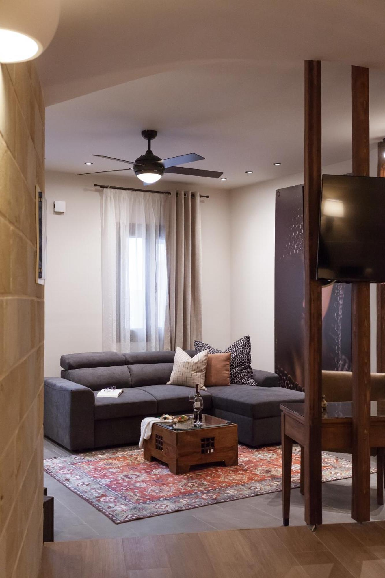 Utopia Luxury Suites - Old Town Rhodes City Exteriör bild