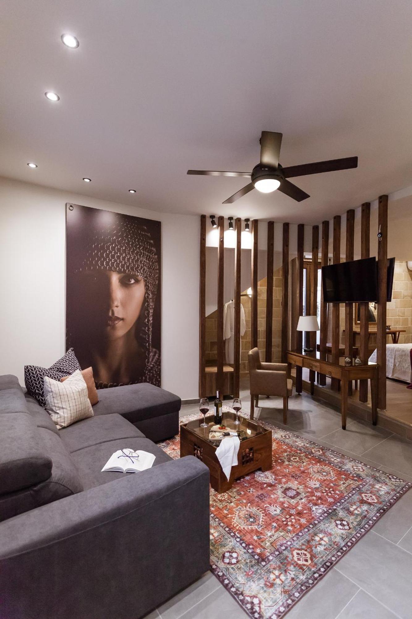 Utopia Luxury Suites - Old Town Rhodes City Exteriör bild