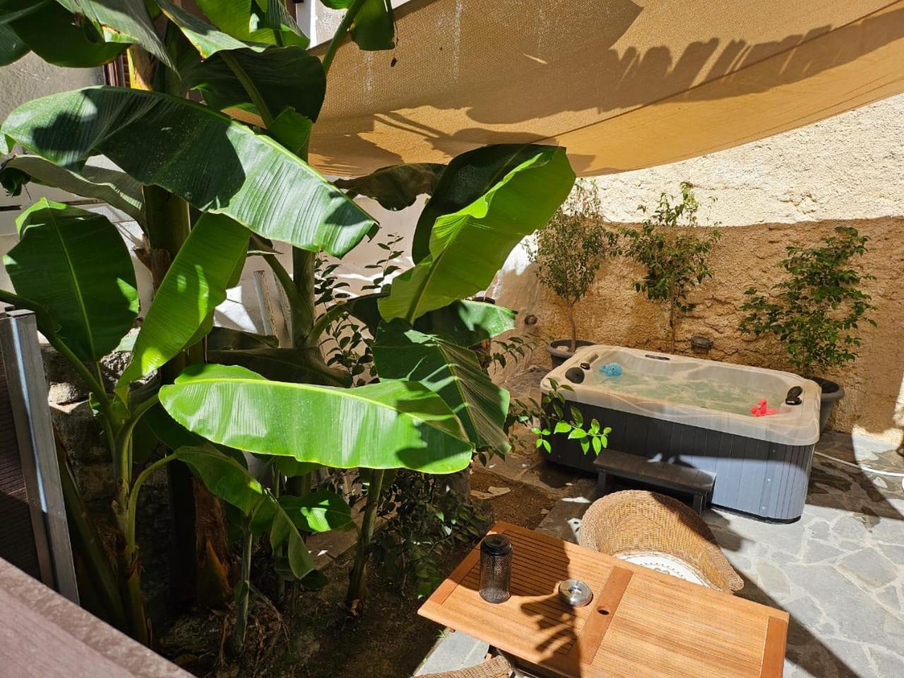 Utopia Luxury Suites - Old Town Rhodes City Exteriör bild