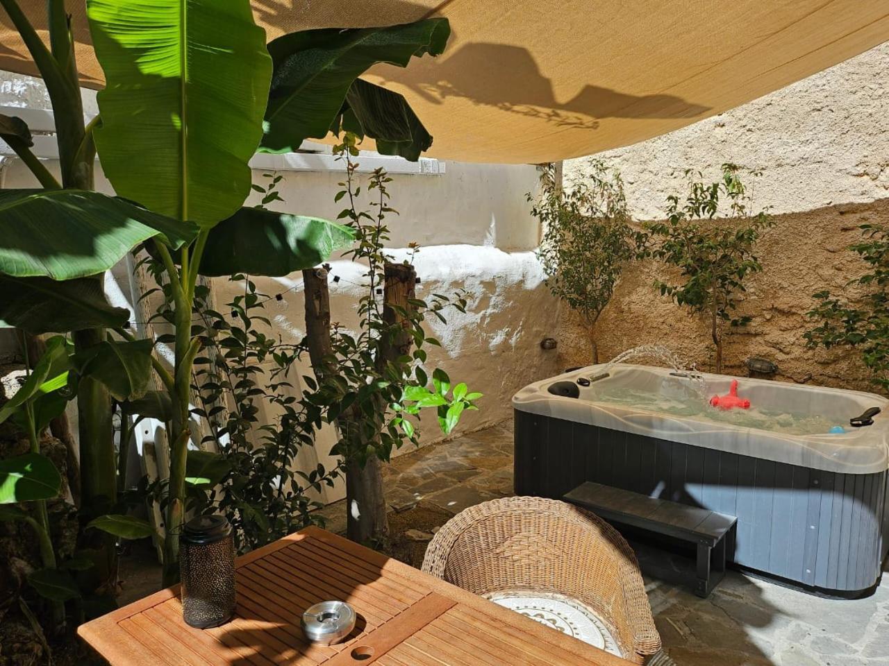 Utopia Luxury Suites - Old Town Rhodes City Exteriör bild